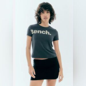 Bench UO Exclusive Women’s Size Large Charcoal Grey Crew Neck Tee Baby Tee